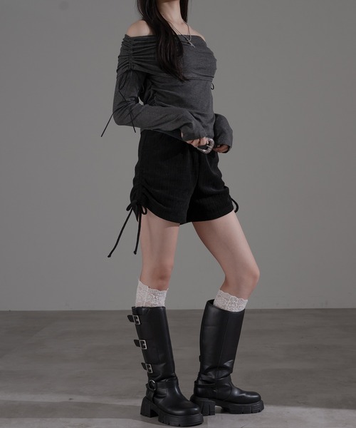 apres jour mignon（アプレジュールミニョン）の「シャーリングオフショルトップス【ZOZOTOWN限定アイテム】（Tシャツ/カットソー・レディース・ボルドー/ブラウン系その他/チャコールグレー・X-LARGE/フリー）」の15枚目の写真