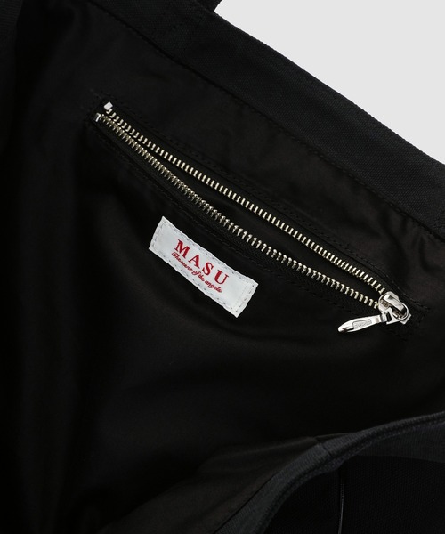 MASU（エムエーエスユー）の「EXPLORER TOTE BAG（トートバッグ・メンズ・ブラック/ホワイト・ONE SIZE）」の11枚目の写真