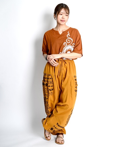 MARAI(マーライ)の「サイドポケット柄サルエルパンツ(その他パンツ・レディース・ベージュ/ブラック/カーキ/マスタード・FREE)」の21枚目の写真