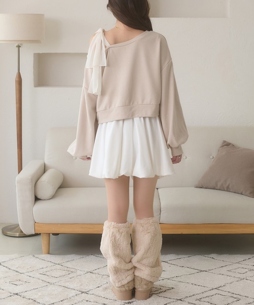 Ambre Neige(アンブルネージュ)の「hotfit tulle one shoulder short sweat / チュールワンショルダーショートスウェット(スウェット・レディース・杢グレー/ライトベージュ/ブラック・FREE)」の17枚目の写真