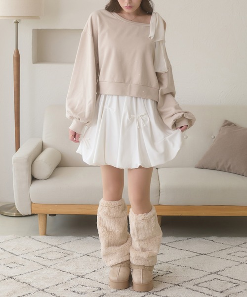 Ambre Neige(アンブルネージュ)の「hotfit tulle one shoulder short sweat / チュールワンショルダーショートスウェット(スウェット・レディース・杢グレー/ライトベージュ/ブラック・FREE)」の10枚目の写真