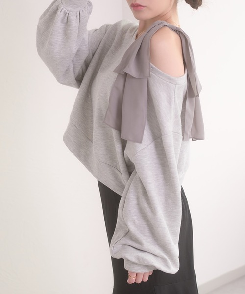 Ambre Neige(アンブルネージュ)の「hotfit tulle one shoulder short sweat / チュールワンショルダーショートスウェット(スウェット・レディース・杢グレー/ライトベージュ/ブラック・FREE)」の7枚目の写真