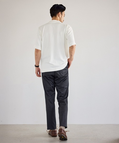 le cercle ADAM ET ROPE'(ルセルクルアダムエロペ)の「ランダムJQバックハイネッククルーネックTシャツ(Tシャツ/カットソー・メンズ・ホワイト/ベージュ系その他/ブラック・LL/M/S/L)」の16枚目の写真