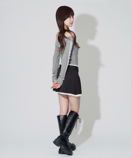 JilLA(ジルア)の「Lace Sleeve Layered Rib Tops / レーススリーブレイヤードリブニットトップス(シャツ/ブラウス・レディース・ブラック/グレー・FREE)」の13枚目の写真