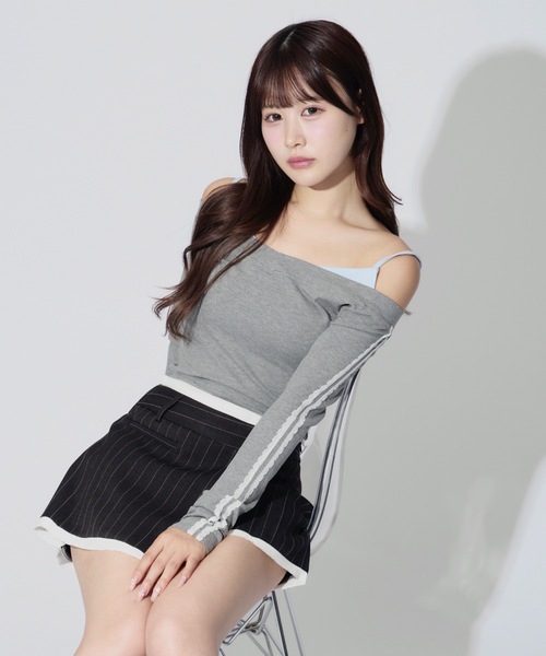JilLA(ジルア)の「Lace Sleeve Layered Rib Tops / レーススリーブレイヤードリブニットトップス(シャツ/ブラウス・レディース・ブラック/グレー・FREE)」の16枚目の写真