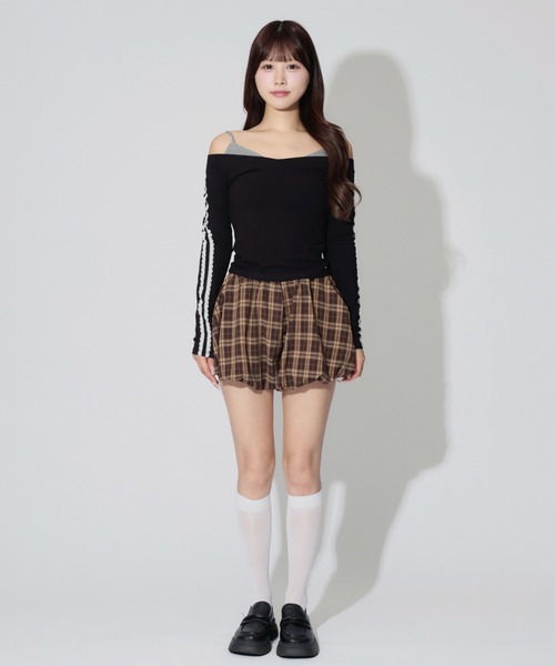 JilLA(ジルア)の「Lace Sleeve Layered Rib Tops / レーススリーブレイヤードリブニットトップス(シャツ/ブラウス・レディース・ブラック/グレー・FREE)」の5枚目の写真