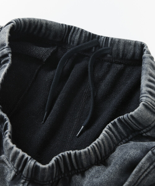 FREAK'S STORE(フリークスストア)の「ワイドシルエット ダブルニー スウェットパンツ(スウェットパンツ・メンズ・ブラック/ライトグレー/チャコールグレー・MEDIUM/LARGE)」の6枚目の写真