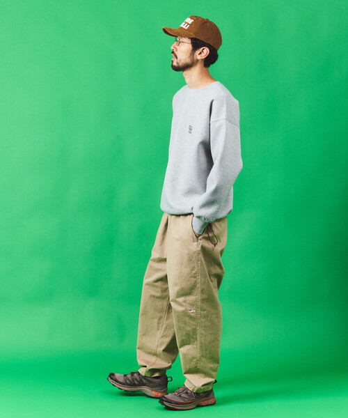 FREAK'S STORE（フリークスストア）の「matsui×FREAK'S STORE/マツイ×フリークスストア matsui×FREAK'S STORE/マツイ×フリークスストア 別注 ｢WARNING」ドローコード バックプリント クルーネックスウェット（スウェット・メンズ・チャコールグレー/グレー/ホワイト・LARGE/MEDIUM/SMALL）」の12枚目の写真