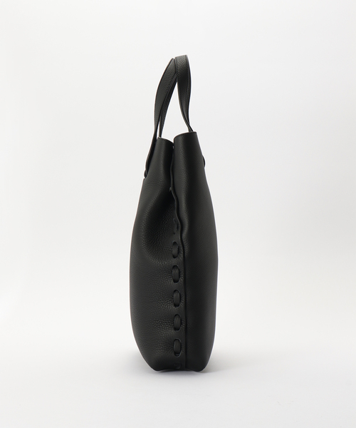 il micio(イル ミーチョ)の「IL MICIO(イルミーチョ) Pleats Tote Long(トートバッグ・メンズ・ブラック・FREE)」の3枚目の写真