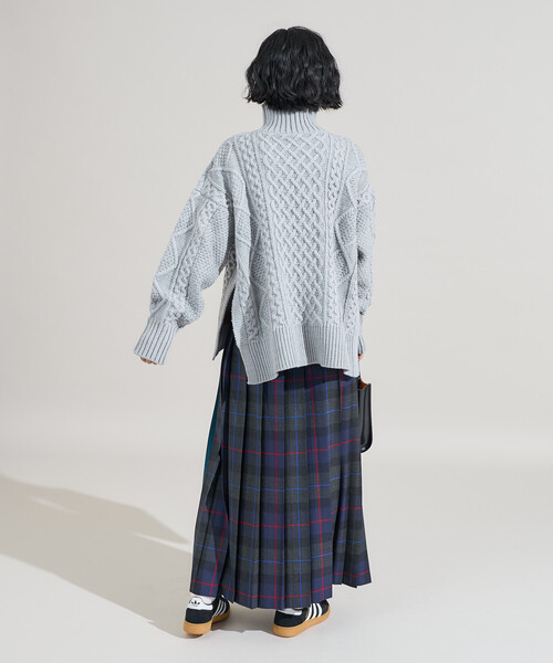 ミックスケーブル タートルニットプルオーバー（ニット/セーター