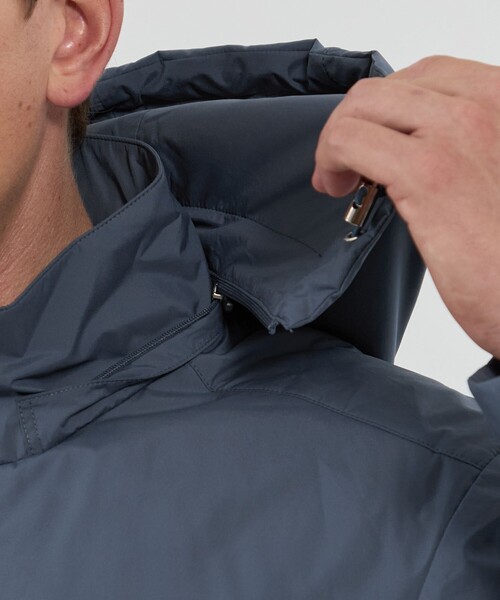 MACKINTOSH LONDON（マッキントッシュ ロンドン）の「【BERWICK】【HEAVENRY LIGHT CLOUD】ライトウェイトコーチジャケット（ブルゾン・メンズ・ブラック/ブルー・40/42/38）」の16枚目の写真