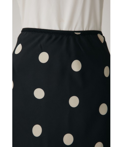 crie conforto(クリーコンフォルト)の「ドットプリントスカート ペチコート付き / ウエストゴム仕様 / 冬服(スカート・レディース・ブラック系その他/ホワイト系その他・MEDIUM/SMALL)」の17枚目の写真