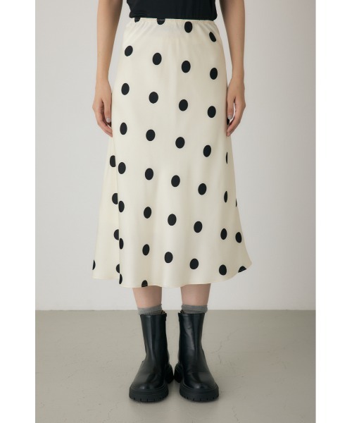 crie conforto(クリーコンフォルト)の「ドットプリントスカート ペチコート付き / ウエストゴム仕様 / 冬服(スカート・レディース・ブラック系その他/ホワイト系その他・MEDIUM/SMALL)」の11枚目の写真