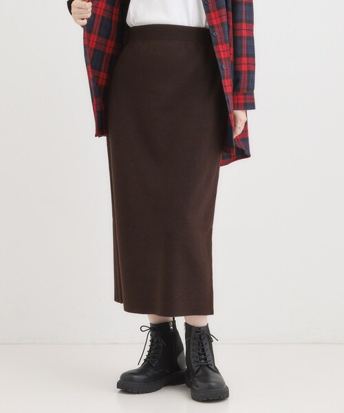 SHOO・LA・RUE（シューラルー）の「【毛玉レス/洗える】すっきり見えが叶う ナロースカート（スカート・レディース・ブラウン系その他/ブラック・04/03/02/01）」の7枚目の写真