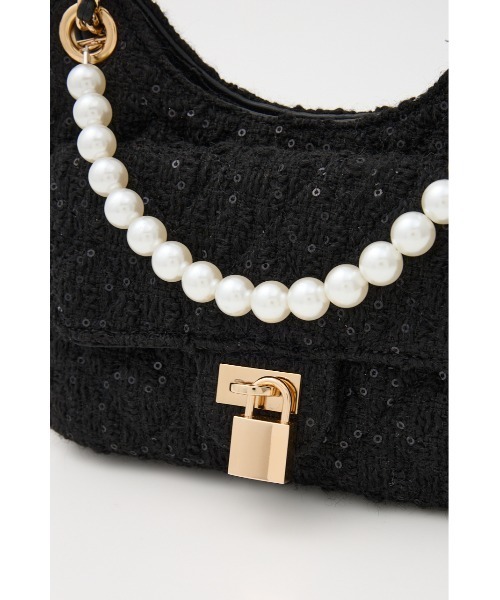 rienda（リエンダ）の「2WAYパッドロックショルダーバッグ 秋服 冬服（ショルダーバッグ・レディース・ブラック/レッド/ホワイト・FREE）」の16枚目の写真