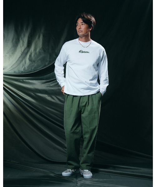 #Re:room（リルーム）の「ヘビーチノツータックワイドパン（チノパンツ・メンズ・ブラック/カーキ/オフホワイト・SMALL/MEDIUM）」の4枚目の写真