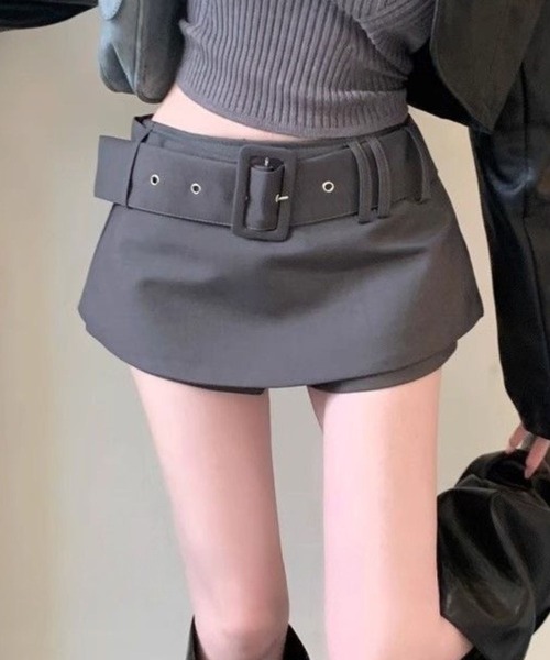 SPIGA（スピーガ）の「ﾍﾞﾙﾄ付ｼｮｰﾄﾊﾟﾝﾂ（その他パンツ・レディース・ブラック/グレー・SMALL/MEDIUM/LARGE/X-LARGE）」の2枚目の写真