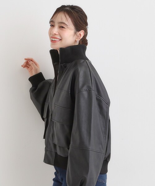 Cutie Blonde(キューティーブロンド)の「【S-LL】大人綺麗 レザー調リブブルゾン(ブルゾン・レディース・ダークブラウン/ブラック・01/02/03/04)」の4枚目の写真