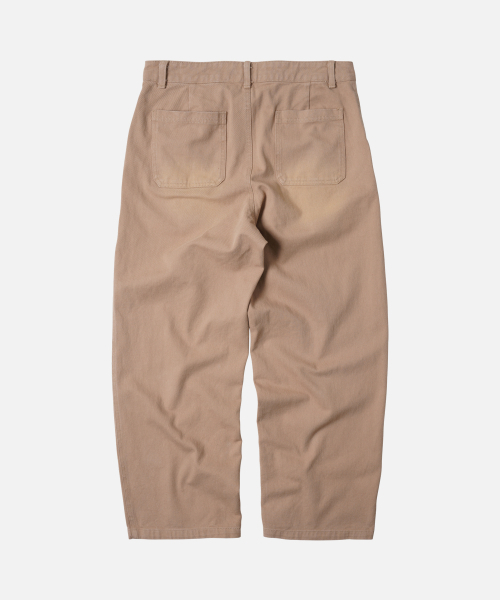 FRIZMWORKS(フリズムワークス)の「WASHED COTTON ONE TUCK PANTS _ BEIGE(その他パンツ・メンズ・その他・MEDIUM/LARGE/X-LARGE)」の2枚目の写真