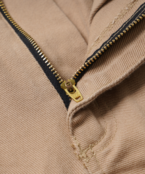 FRIZMWORKS(フリズムワークス)の「WASHED COTTON ONE TUCK PANTS _ BEIGE(その他パンツ・メンズ・その他・MEDIUM/LARGE/X-LARGE)」の5枚目の写真