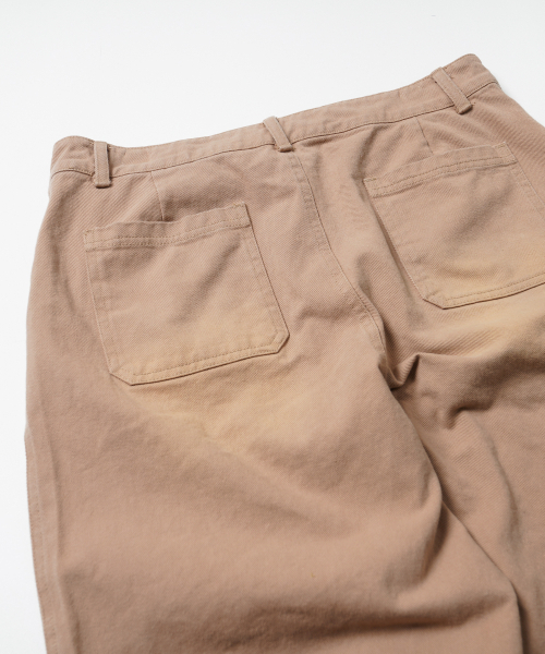 FRIZMWORKS(フリズムワークス)の「WASHED COTTON ONE TUCK PANTS _ BEIGE(その他パンツ・メンズ・その他・MEDIUM/LARGE/X-LARGE)」の7枚目の写真