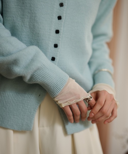 LAULEN（ローレン）の「square button knit cardigan /スクエアボタンオフネックニットカーディガン（カーディガン/ボレロ・レディース・ライトブルー/アイボリー/イエロー・FREE）」の14枚目の写真