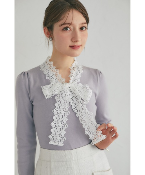 tocco closet(トッコ クローゼット)の「レースボウタイリボン付き配色ニットプルオーバー(ニット/セーター・レディース・ネイビー/ブラック/グレー・M)」の2枚目の写真