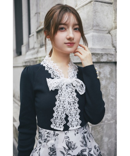 tocco closet(トッコ クローゼット)の「レースボウタイリボン付き配色ニットプルオーバー(ニット/セーター・レディース・ネイビー/ブラック/グレー・M)」の7枚目の写真