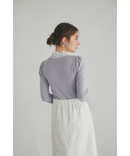 tocco closet(トッコ クローゼット)の「レースボウタイリボン付き配色ニットプルオーバー(ニット/セーター・レディース・ネイビー/ブラック/グレー・M)」の17枚目の写真