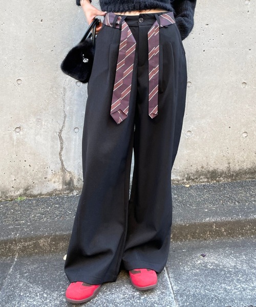 3.3 Field Trip （3.3フィールドトリップ）の「3.3 Field Trip／タイ付きワイドスラックス（その他パンツ・レディース・グレー/ブラック・SMALL/MEDIUM）」の2枚目の写真