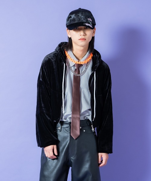 a.p.o.v. クラッシュソフトベロアオーバーサイズクロップドジップアップパーカー