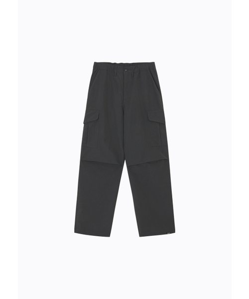 LIMELIGHT APPAREL（ライムライトアパレル）の「アパレルワイドフィットナイロンカーゴパンツ（チャコール）（その他パンツ・メンズ・その他・MEDIUM/LARGE/X-LARGE/XX-LARGE/SMALL）」の2枚目の写真