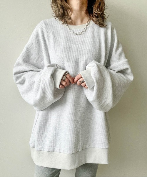 AMELY(エミリー)の「《emaさんコラボ》裏起毛 ワッフルトップス(Tシャツ/カットソー・レディース・ブラック/ライトグレー/ベージュ/グレー系その他/ブラウン系その他・フリー)」の1枚目の写真