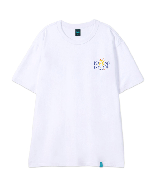 ASTRAL PROJECTION（アストラルプロジェクション）の「[ビヨンドフィジカル]コットンルーズフィット半袖Tシャツ_ホワイト（Tシャツ/カットソー・メンズ・その他・LARGE/MEDIUM/X-LARGE/XX-LARGE）」の2枚目の写真