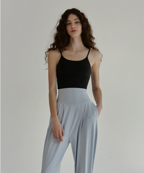 DEVIWEAR（デヴィウェア）の「ドロシー クロップトップ DEVI-TS0011-ブラック（チューブトップ・レディース・その他・SMALL/MEDIUM/LARGE）」の3枚目の写真