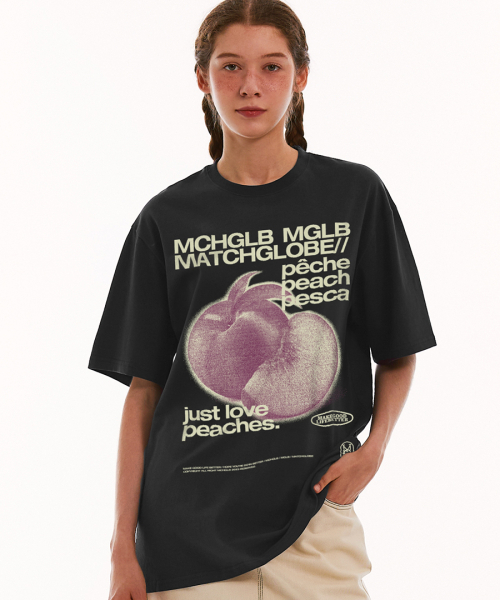 MATCHGLOBE(マッチグローブ)の「ピーチスオーバーサイズTシャツ(ブラック)(Tシャツ/カットソー・レディース・その他・FREE)」の4枚目の写真