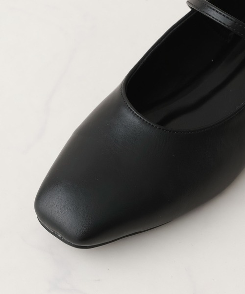 RAGEBLUE(レイジブルー)の「スクエアトゥフラットシューズ(パンプス・レディース・ブラック/ブラウン系4/ドット・MEDIUM/LARGE)」の15枚目の写真