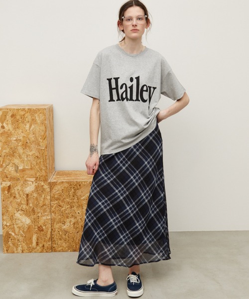 Auntie Rosa Holiday(アンティローザホリデー)の「HaileyプリントTEE(Tシャツ/カットソー・レディース・オフホワイト/チャコールグレー/ライトグレー・FREE)」の12枚目の写真
