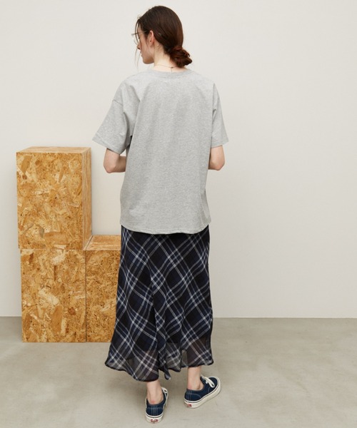 Auntie Rosa Holiday(アンティローザホリデー)の「HaileyプリントTEE(Tシャツ/カットソー・レディース・オフホワイト/チャコールグレー/ライトグレー・FREE)」の14枚目の写真