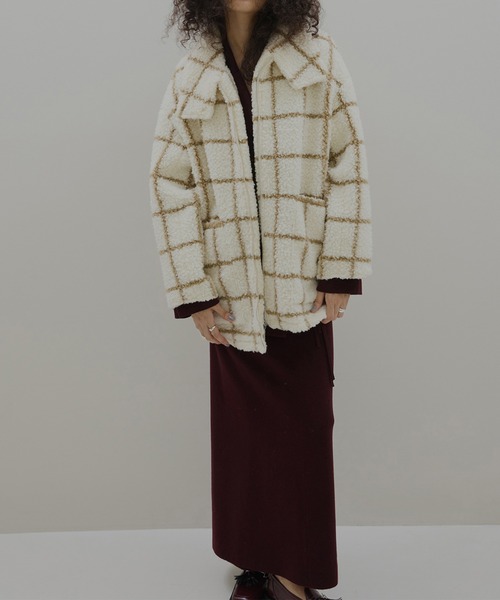 Ameri(アメリ)の「UND WINDOWPANE ZIPUP MIDI COAT(ブルゾン・レディース・アイボリー/ブラウン・SMALL/MEDIUM)」の11枚目の写真