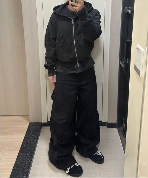 9999ARCHIVE(9999アーカイブ)の「Vintage Big Logo Hood Zip-UP (2WAY)(パーカー・レディース・ブラック・2/3)」の6枚目の写真