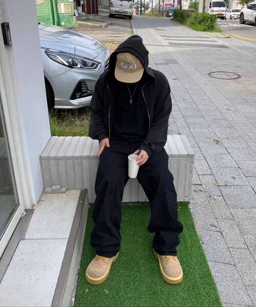 9999ARCHIVE(9999アーカイブ)の「Vintage Big Logo Hood Zip-UP (2WAY)(パーカー・レディース・ブラック・2/3)」の7枚目の写真