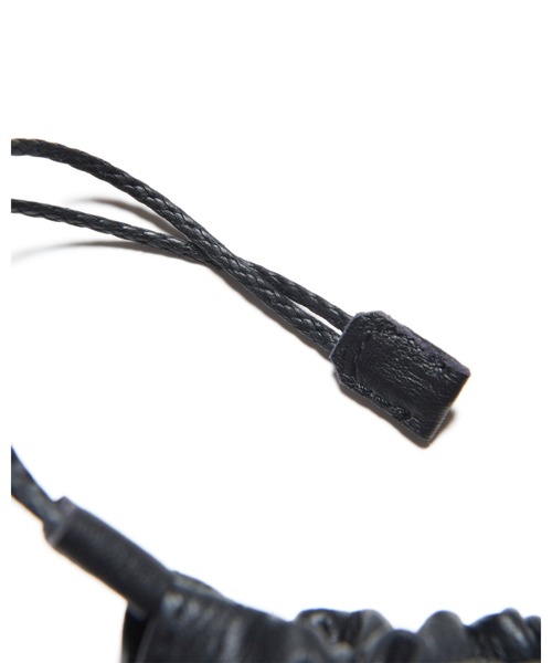 SOPHNET.（ソフネット）の「LEATHER MINI SHOULDER POUCH（ショルダーバッグ・メンズ・ブラック・FREE）」の7枚目の写真