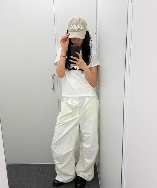 ILLIGO(イリゴ)の「129ロゴパッチTシャツホワイトドット(Tシャツ/カットソー・レディース・ホワイト・OS)」の2枚目の写真