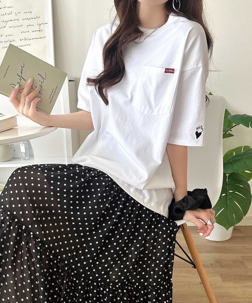 Java(ジャバ)の「《JaVaジャバコラボ》男女でお揃いできちゃう!バックプリントで差がつく個性派T♪ 裾スピンドル フロッキーバックプリントビッグTシャツ(Tシャツ/カットソー・レディース・ネイビー/チャコール/オフホワイト/ブラウン・MEDIUM/LARGE/X-LARGE/SMALL)」の8枚目の写真
