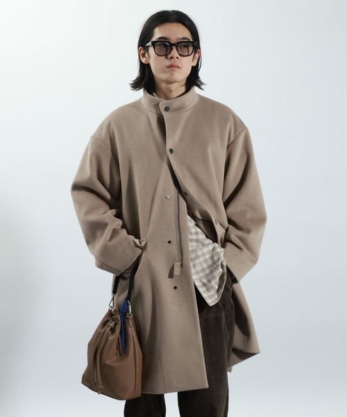 BAYFLOW（ベイフロー）の「ウールライクスタンドコート（その他アウター・メンズ・チャコール/キャメル・MEDIUM/LARGE）」の2枚目の写真