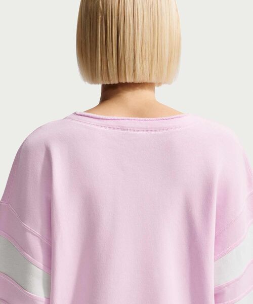 NIKE(ナイキ)の「ナイキ スポーツウェア クラブ フリース ウィメンズ オーバーサイズド Vネック スウェットシャツ / Nike Sportswear Club Fleece Women's Oversized V-Neck Sweatshirt IQ0085-663 Pink Foam(スウェット・レディース・ピンク・L/S/M/XS/XL)」の9枚目の写真