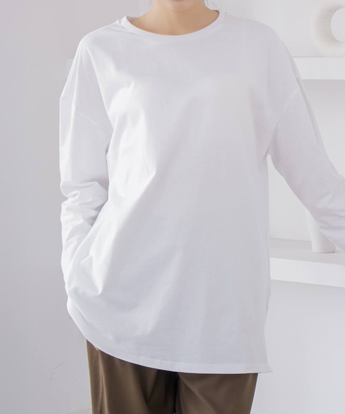 Cinderella(シンデレラ)の「カットソー 長袖 レディース ロング丈 カジュアル ドロップショルダー ゆったり 春 秋 冬 おしゃれ かわいい 無地 シンプル 女性 きれいめ ラフ 大きいサイズ リラックス 綿100% コットン(Tシャツ/カットソー・レディース・ブルー/グレー/ブラック/ダークグレー/ホワイト・MEDIUM/LARGE)」の2枚目の写真