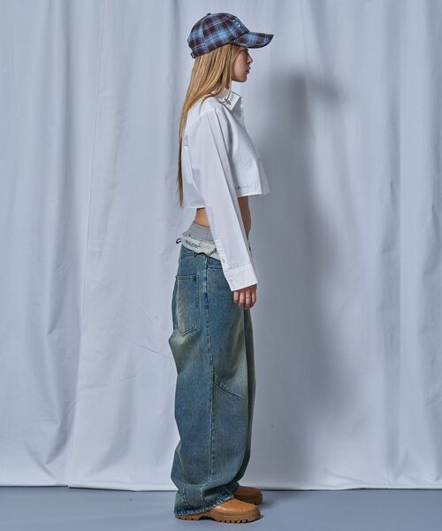 SEQUENZ(シークエンズ)の「※WEB限定 / 短丈シルエット / レディースクロップドシャツ / sqnz cropped shirts(シャツ/ブラウス・レディース・ピンク/ホワイト/ライトブルー・MEDIUM/SMALL)」の12枚目の写真