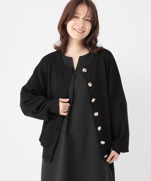studio CLIP(スタディオクリップ)の「【WEB限定】ゴールドボタンカーディガン《オケージョン2026SS》(カーディガン/ボレロ・レディース・ネイビー/ブラック・FREE)」の8枚目の写真